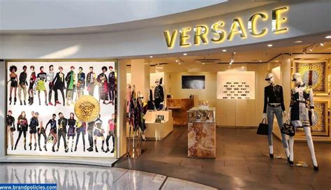 versace versus return merchandisa|Versace returns near me.